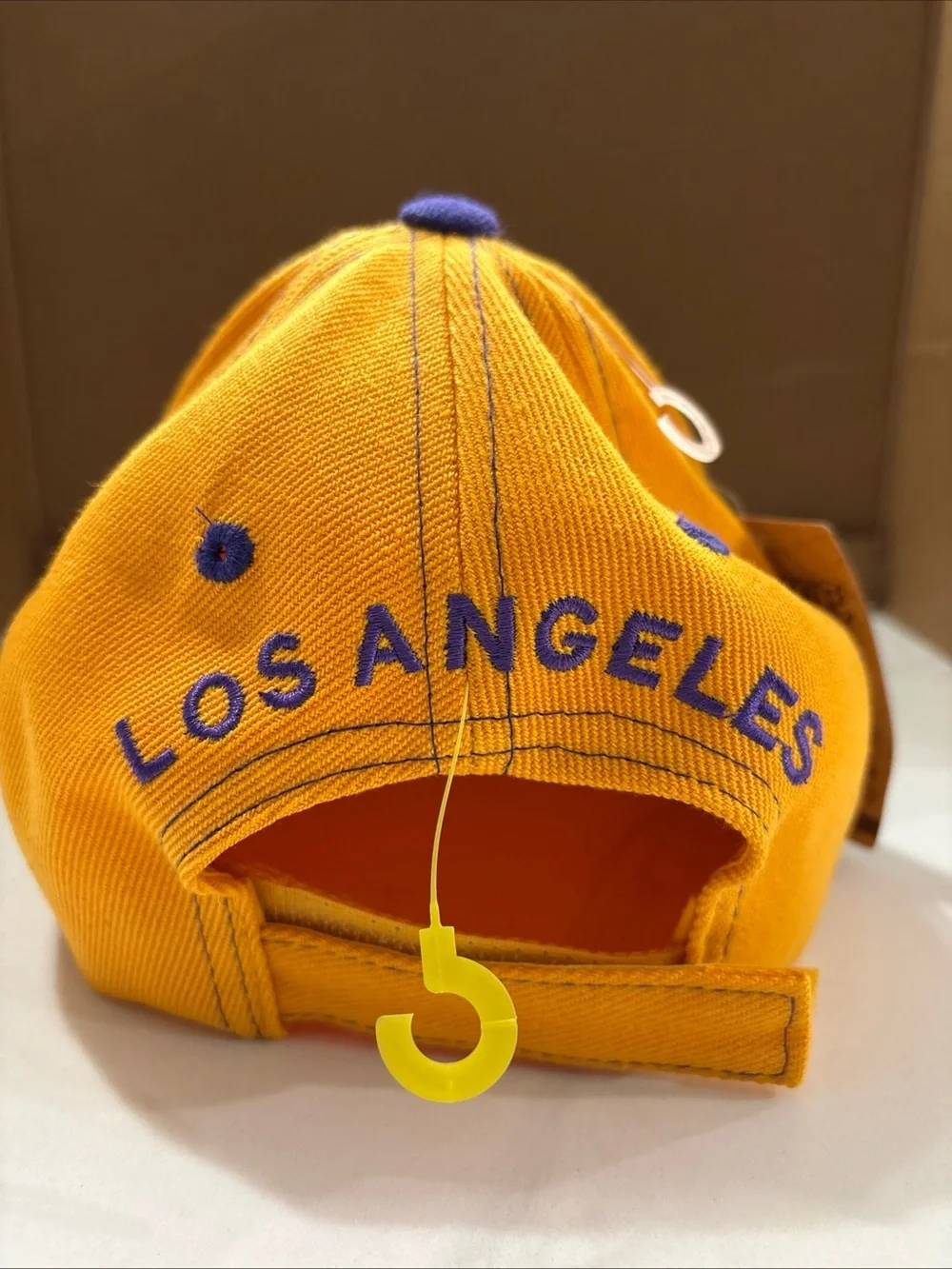 N/A la embroidered